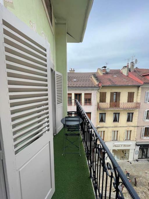 Luxueux T2 Lumineux Unique Saint Claude Apartment Exterior photo