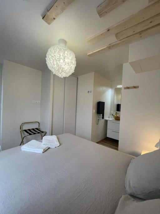 Luxueux T2 Lumineux Unique Saint Claude Apartment Exterior photo
